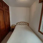 Apartamento cerca de la playa Silgar #J