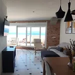 Ático con amplia terraza y espectaculares vistas