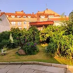 Pisos Vistalegre 2A Con Jardin Tranquilos Cerca Del Mar