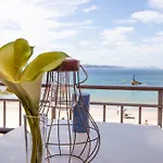 Apartment - 4 Bedrooms - 0275