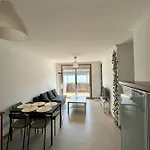 Apartamento En Sanxenxo Con Terraza