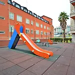 Galihost - Apartamento Con Piscina En El Centro De Sanxenxo