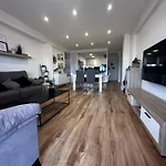 Apartamento con piscina en el centro de Sanxenxo