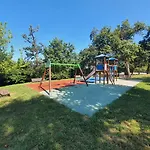 Chalet Adosado En Nantes Sanxenxo