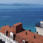 Apartamento ático en Sanxenxo a 160 m de Playa Silgar