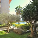 EXCLUSIVO APARTAMENTO EN SANXENXO CON PISCINA A UNOS 150 m DE LA PLAYA DE SILGAR