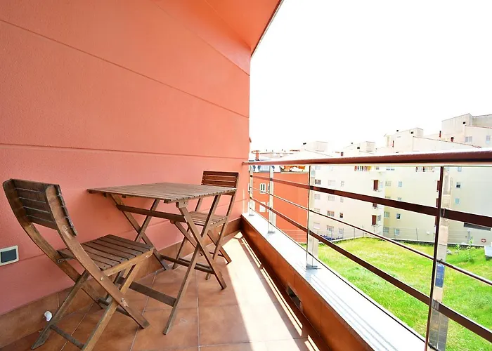 Galihost - Apartamento Con Piscina En El Centro De Sanxenxo