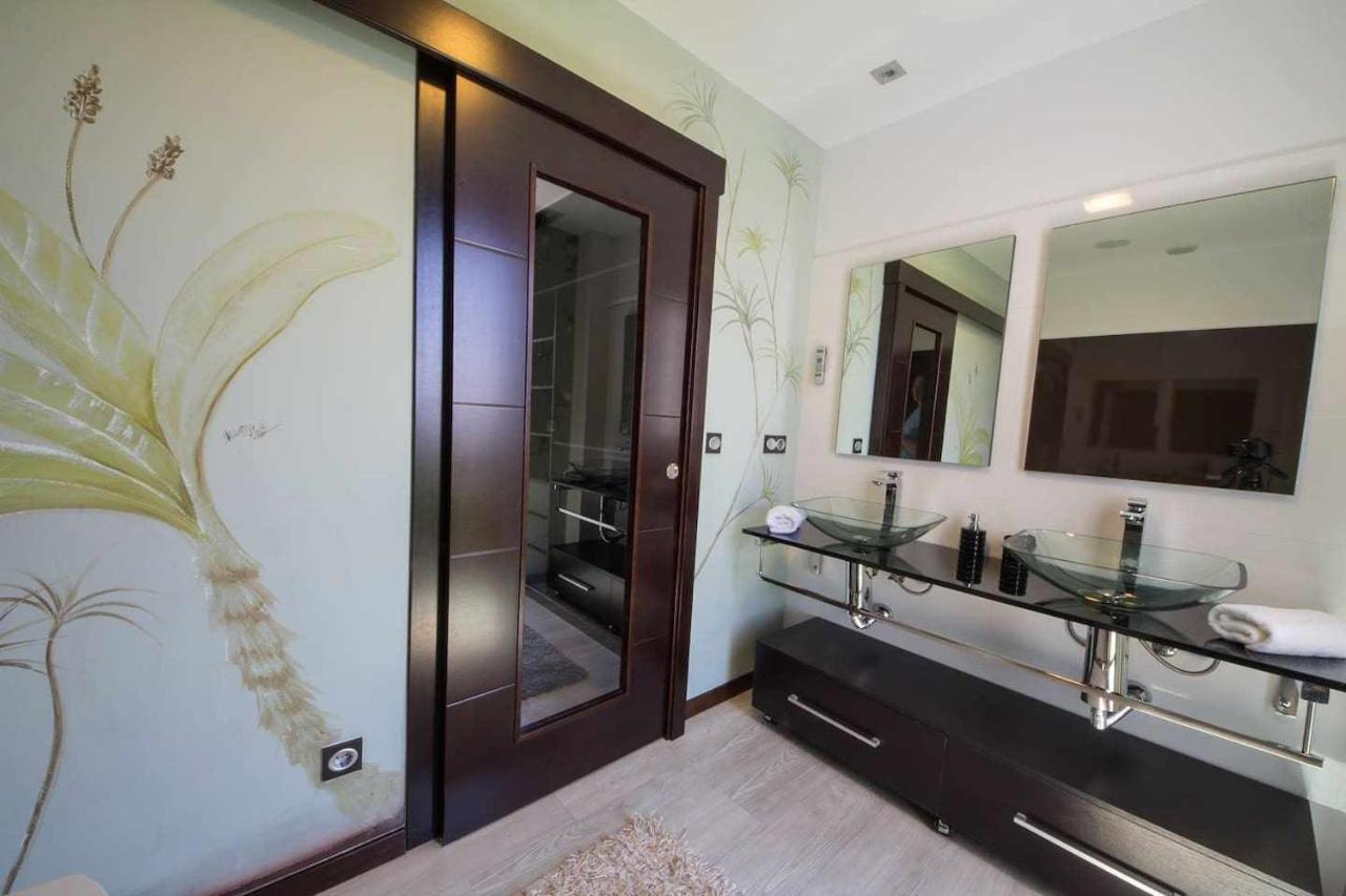 Villa Lujosa Vistas Al Mar Y Piscina Climatiza Sanxenxo