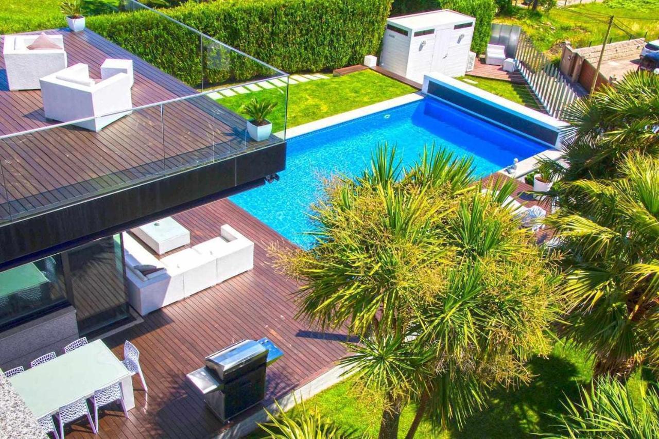 Lujosa Vistas Al Mar Y Piscina Climatiza Villa Sanxenxo