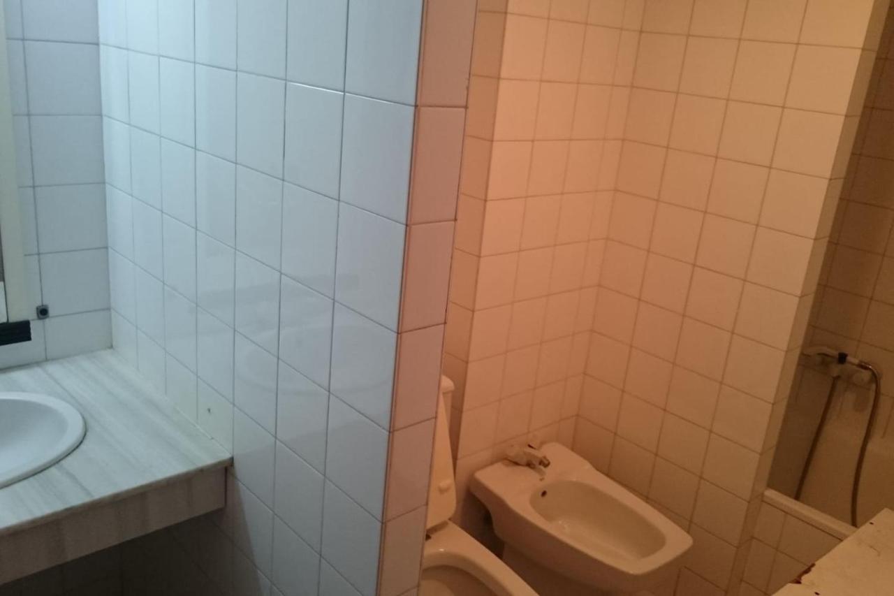 Apartamento Se Alquila Piso Céntrico En C/garaje *