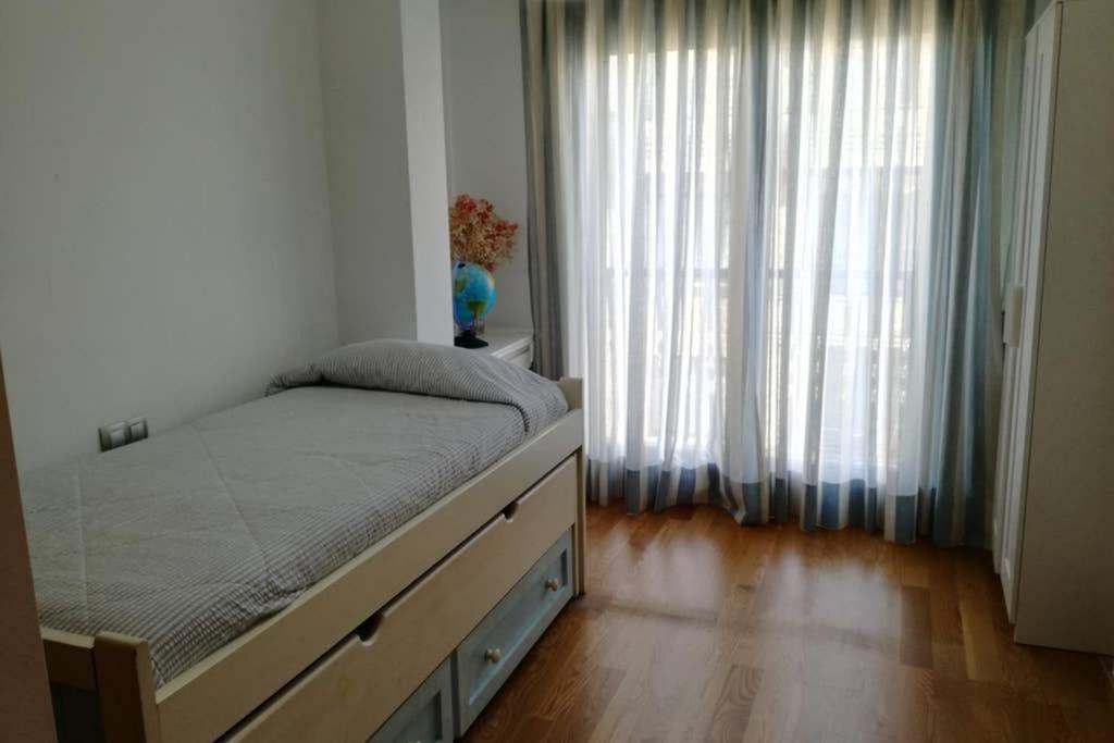 Apartamento Sanxenxo, 30 Metros Playa, Céntrico. Sanxenxo