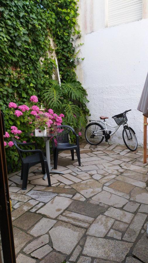 Holiday home Avenida De Leon Pareado /adosado *
