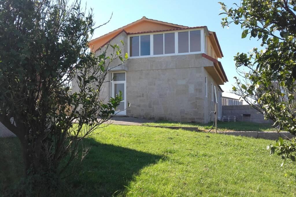 House La Lanzada.. Holiday home *