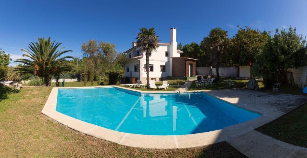 Chalet Paxariñas Сasa de vacaciones Sanxenxo