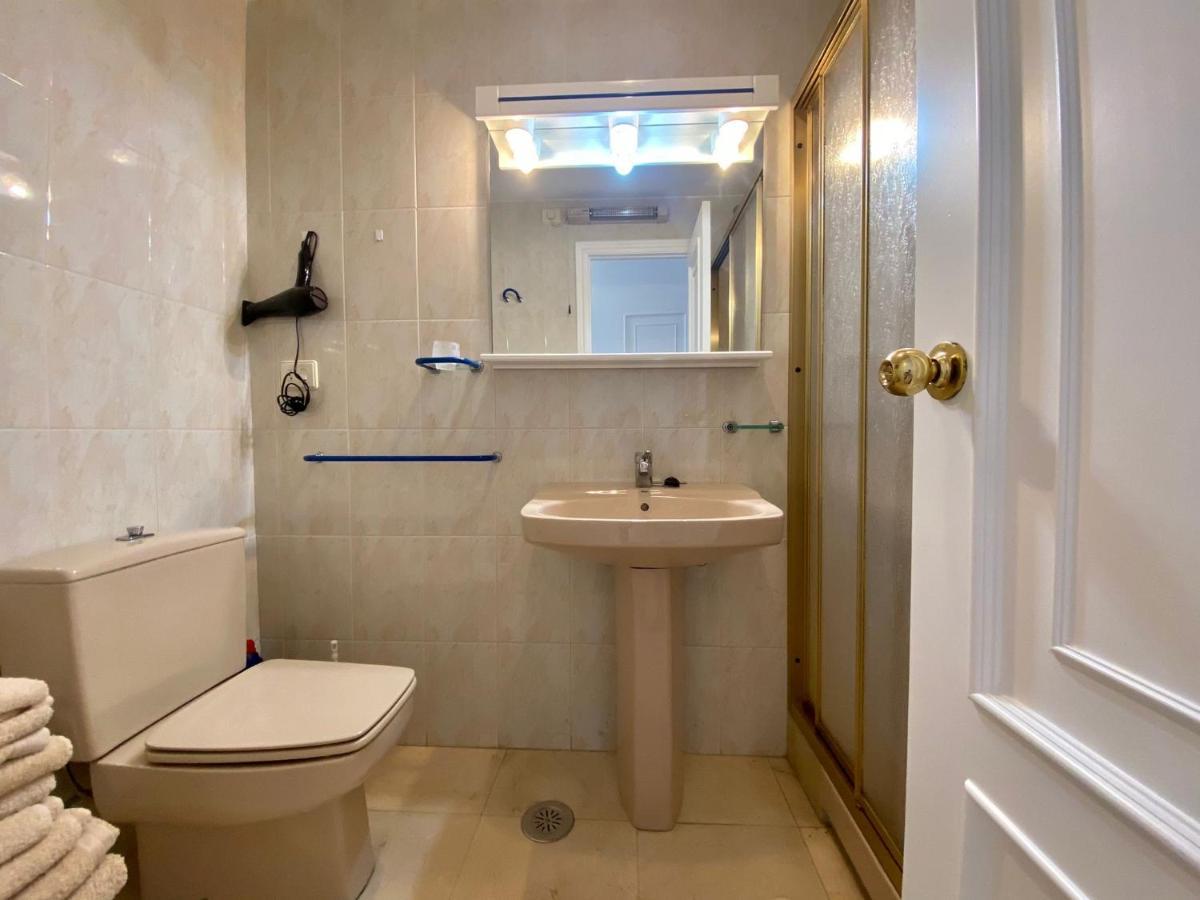 Enjoy Sanxenxo,200m Playa, Balcon Vistas Cies, Piscina & Terraza Azotea,2 Plazas Garaje, 2 Banos, Muy Luminoso, Muy Tranquilo,muy Equipado, Centrico Sanxenxo