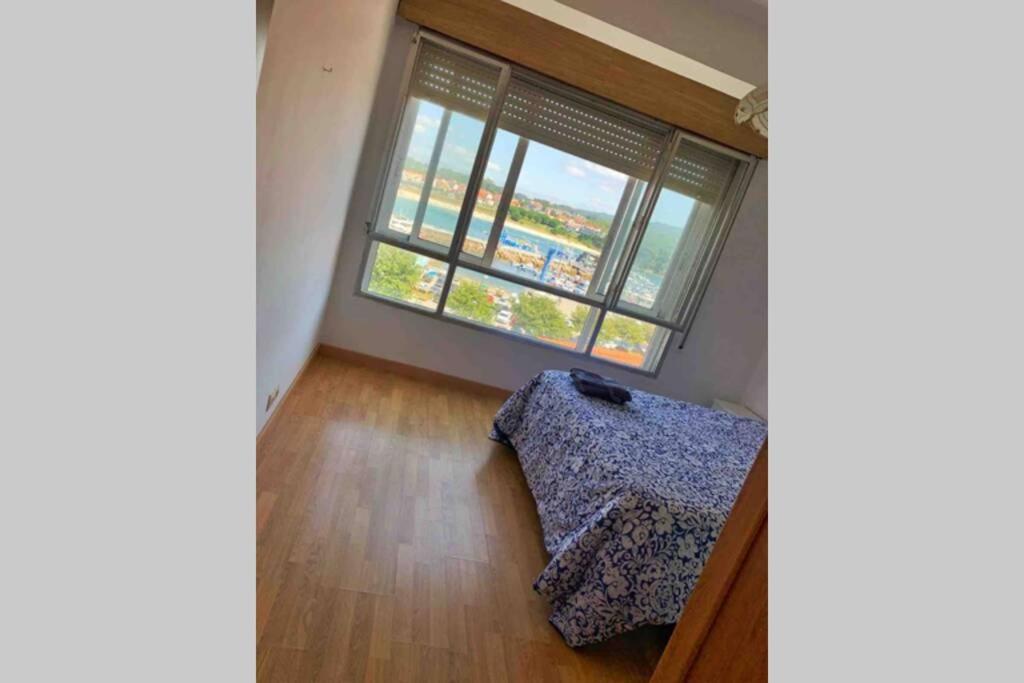 Piso En Portonovo Con Vistas A La Playa Apartamento