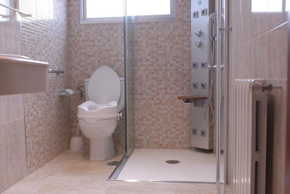 Troncoso Hotel 3*
