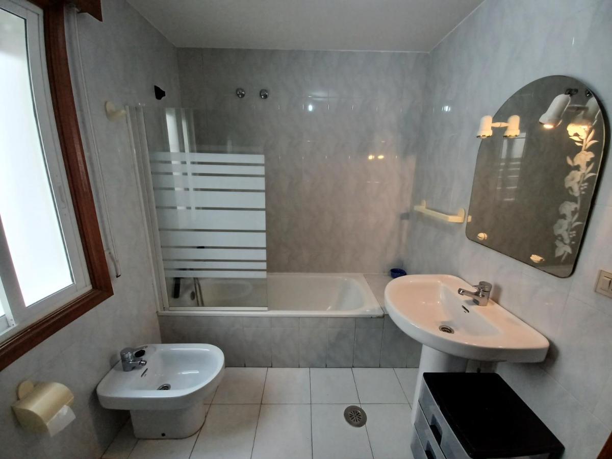 Apartamento Cerca De La Playa Silgar #j *
