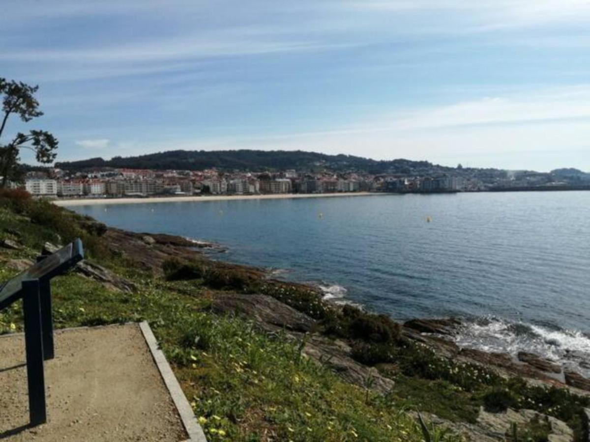 Con Piscina Y Parking En El Centro De Sanxenxo, A 100m De La Playa *