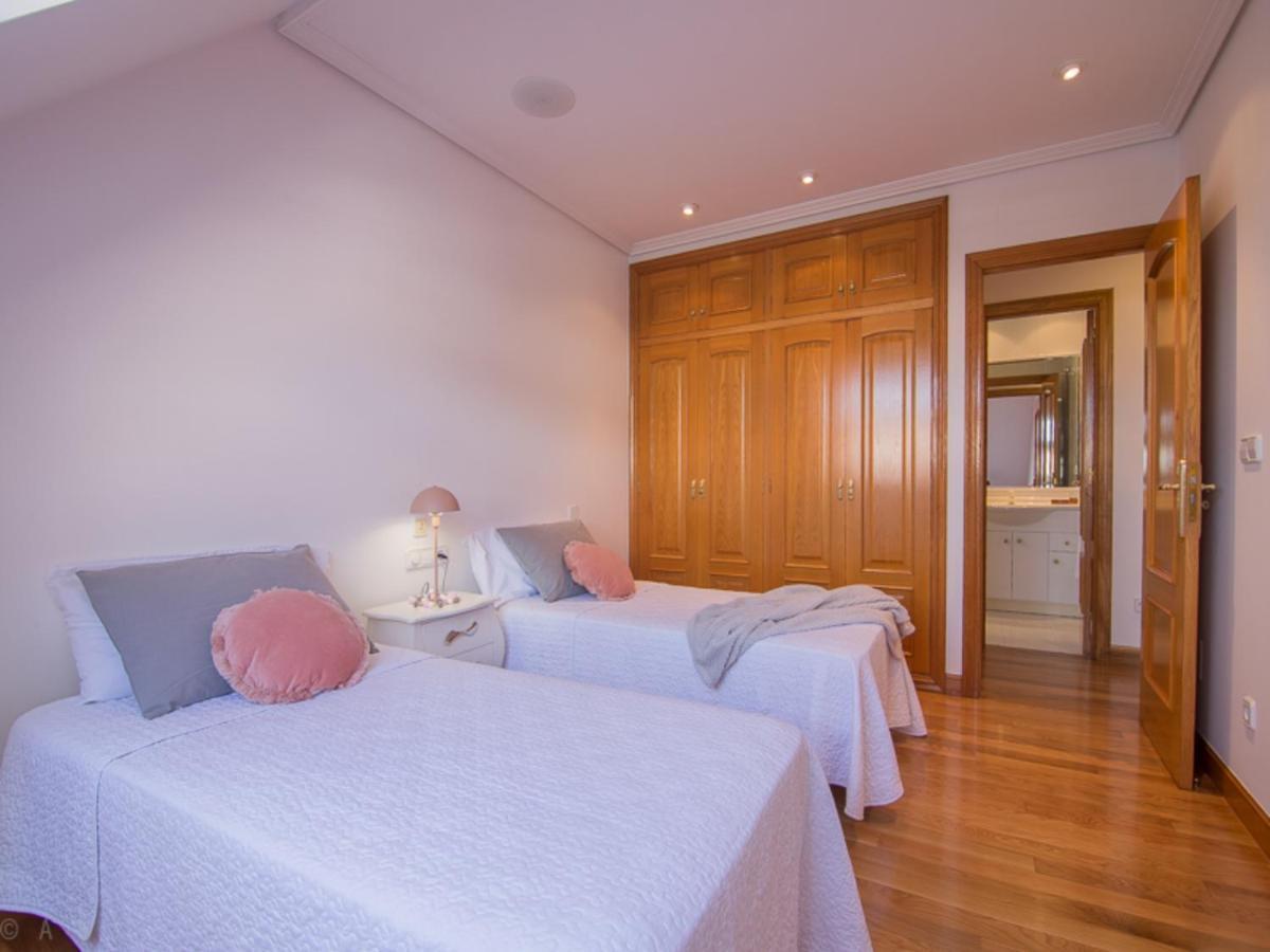 ático Con Terraza Y Vistas Playa Silgar Apartamento *