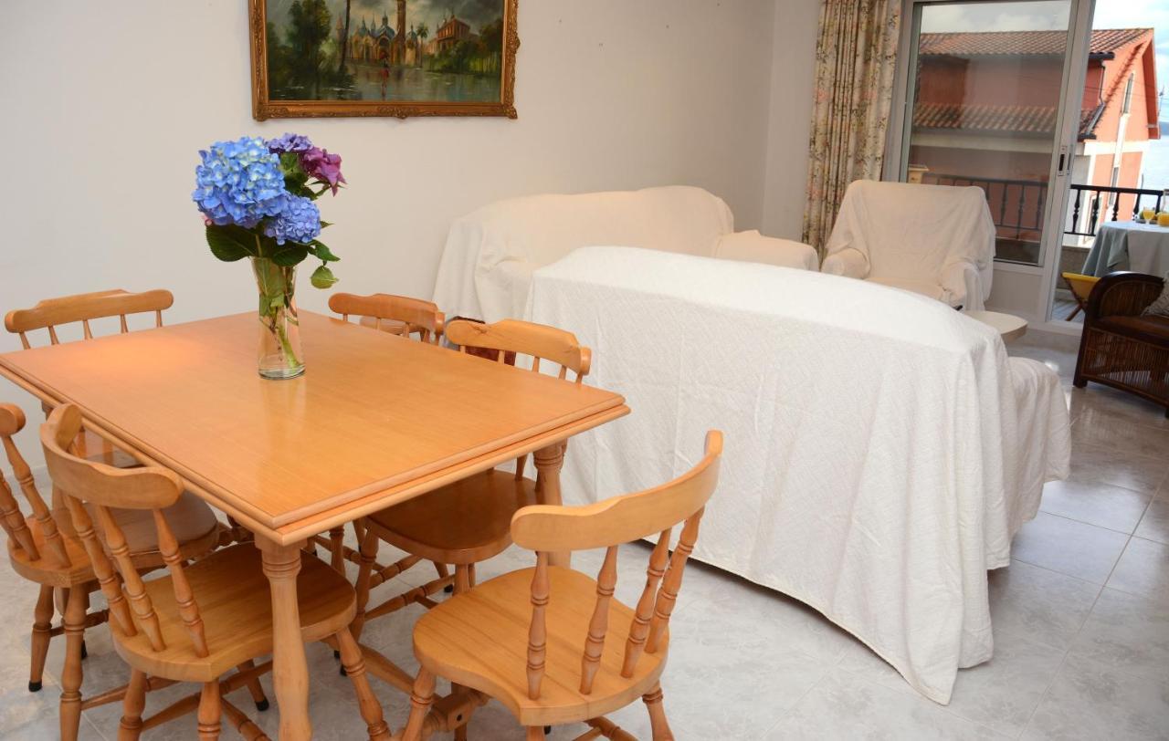 Desconectaengalicia Mantela, Vistas Puerto Deportivo, 20m Playa Apartment *
