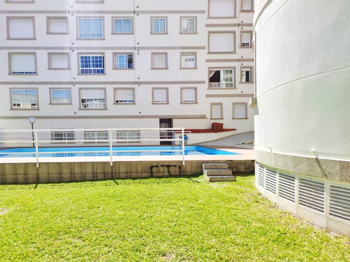 Apartamento Con Piscina Y Parking En El Centro De Sanxenxo, A 100m De La Playa Sanxenxo