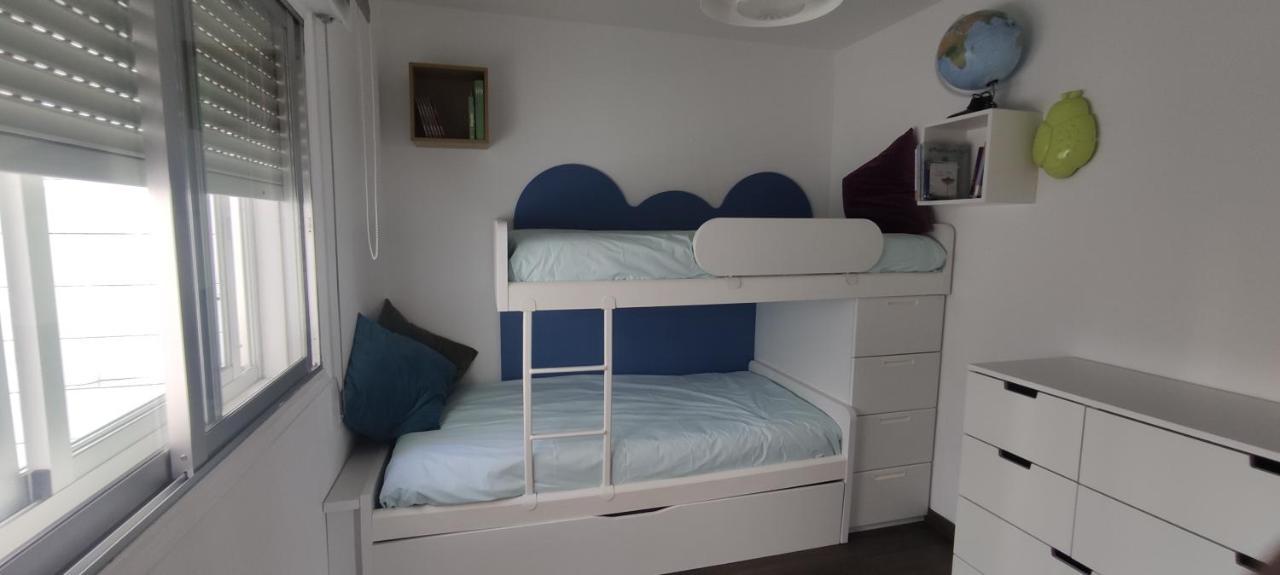 Apartamento ático Con Amplia Terraza Y Espectaculares Vistas *
