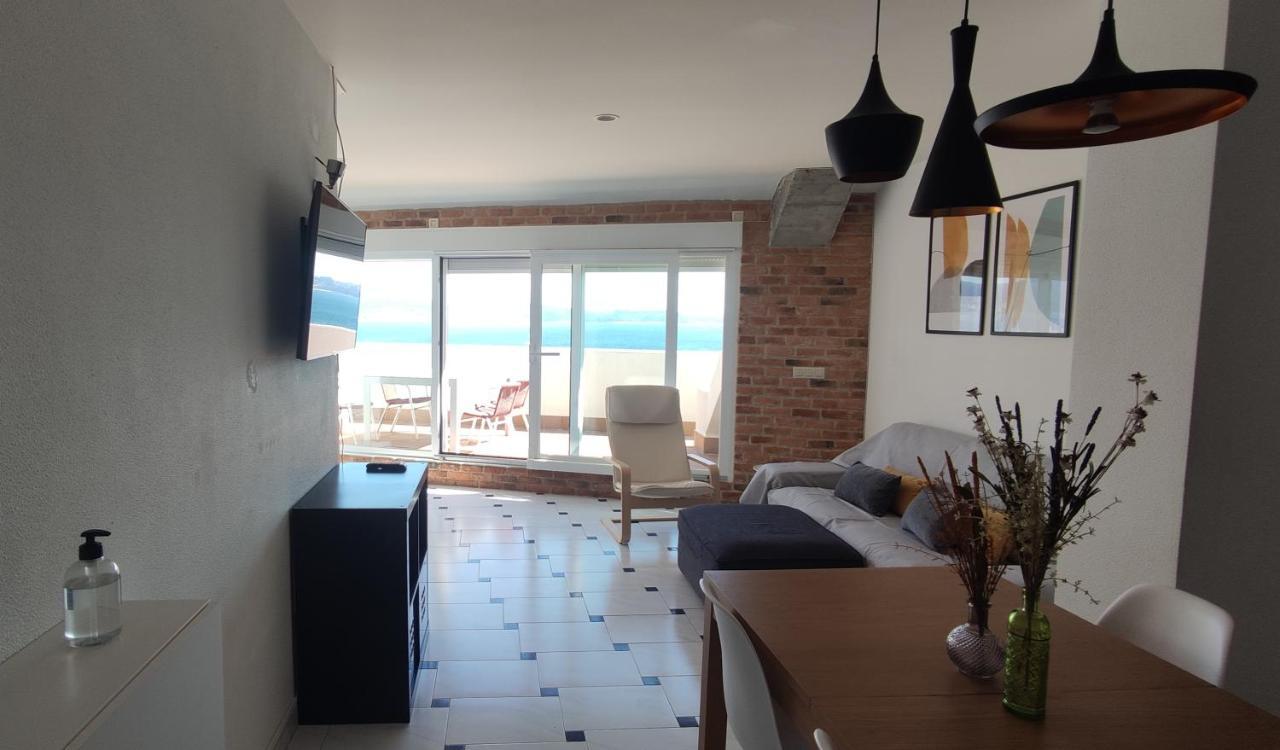 ático Con Amplia Terraza Y Espectaculares Vistas Apartamento