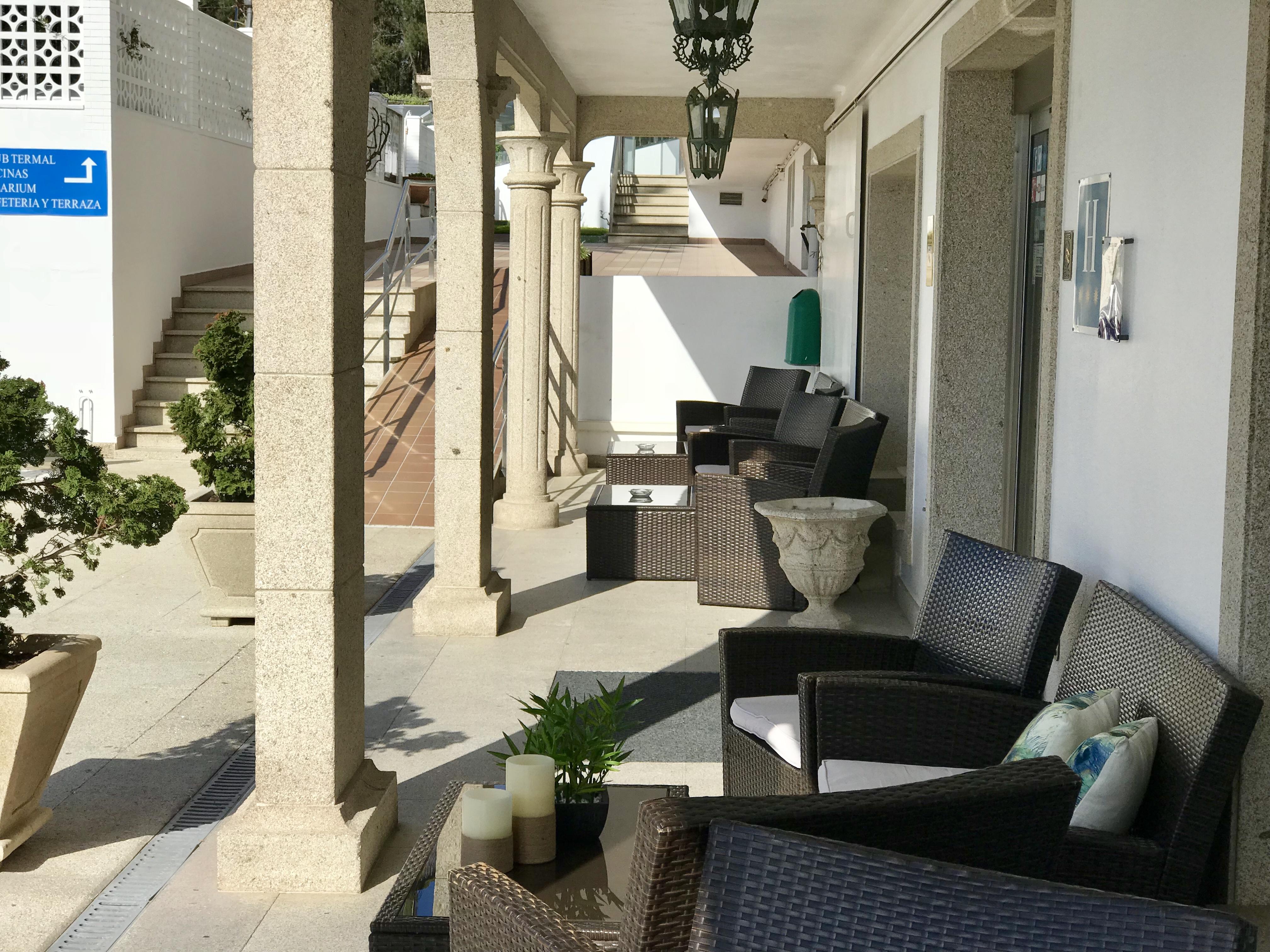 Nuevo Vichona Hotel 3*