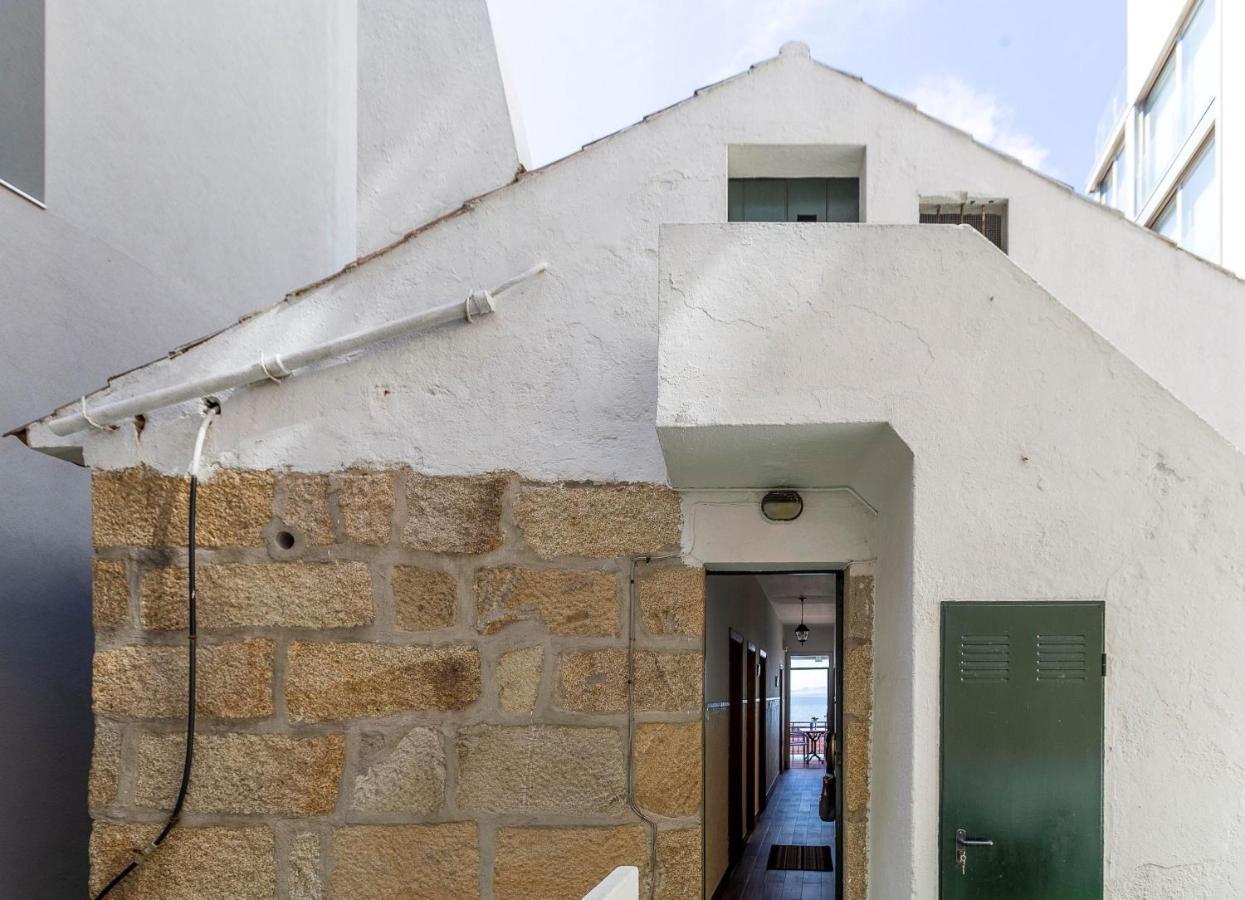 Apartamento - 4 Bedrooms - 0275 *