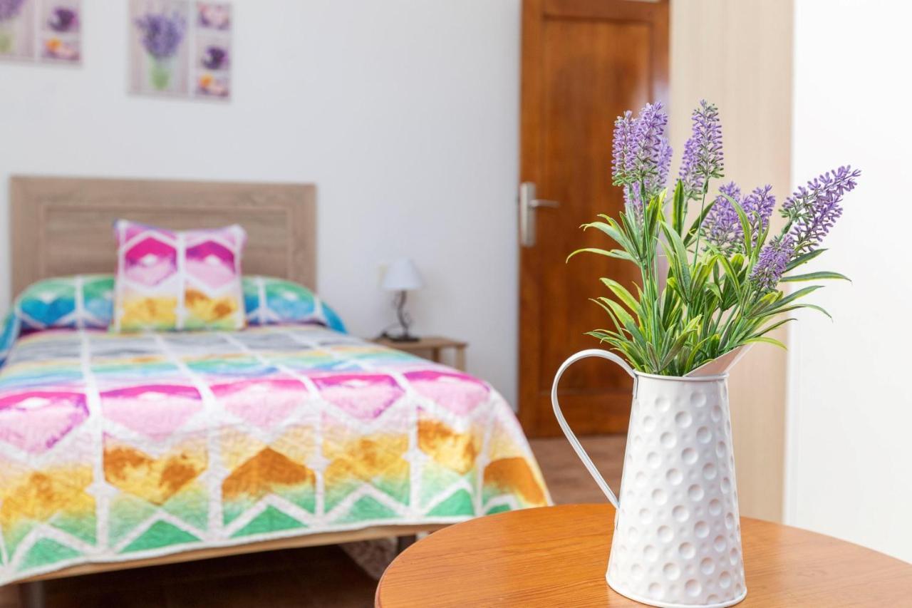 - 4 Bedrooms - 0275 Apartamento Sanxenxo