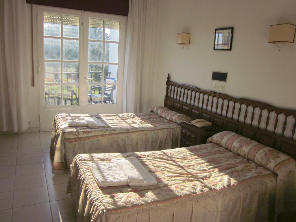Sixto Hotel *