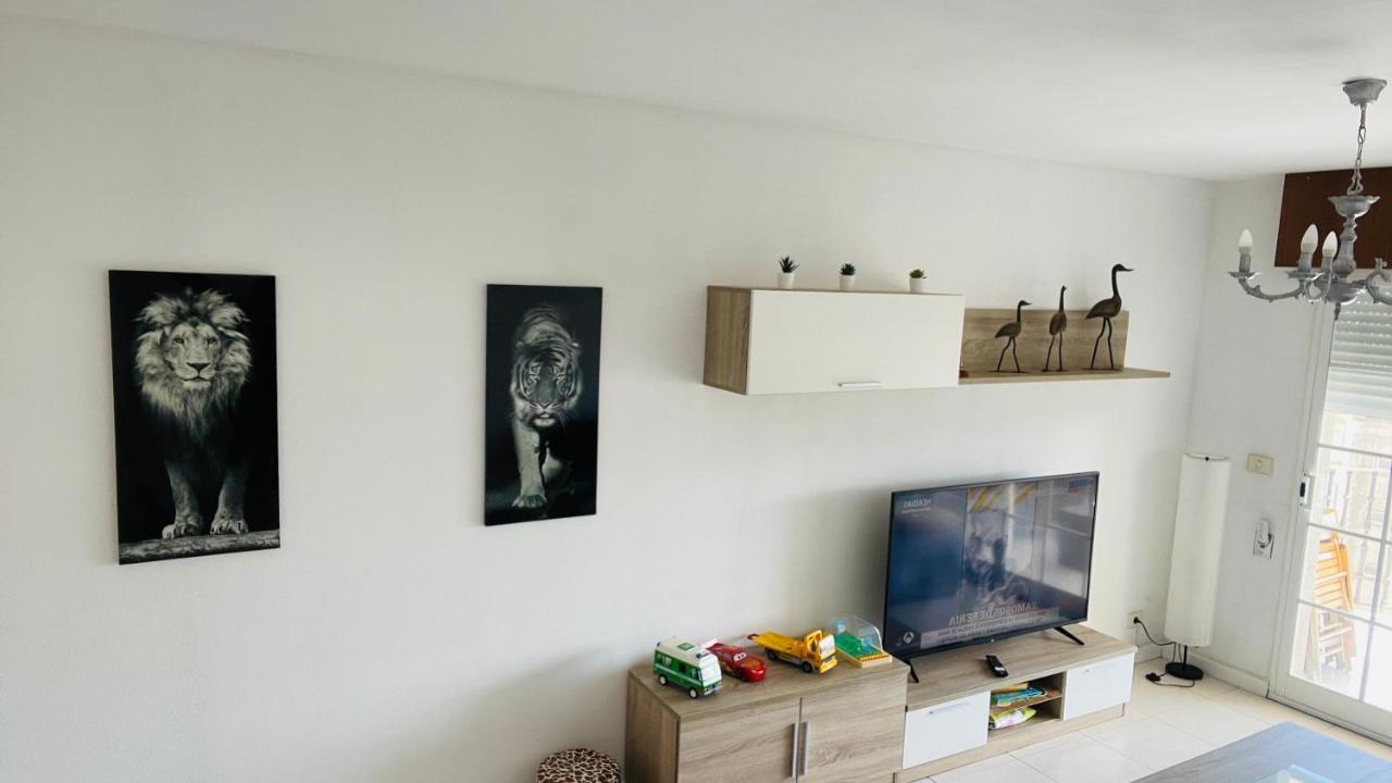 Enjoy Sanxenxo,200m Playa, Balcon Vistas Cies, Piscina & Terraza Azotea,2 Plazas Garaje, 2 Banos, Muy Luminoso, Muy Tranquilo,muy Equipado, Centrico Apartamento Sanxenxo