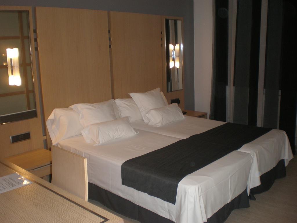 Hotel Faro Salazón 3*
