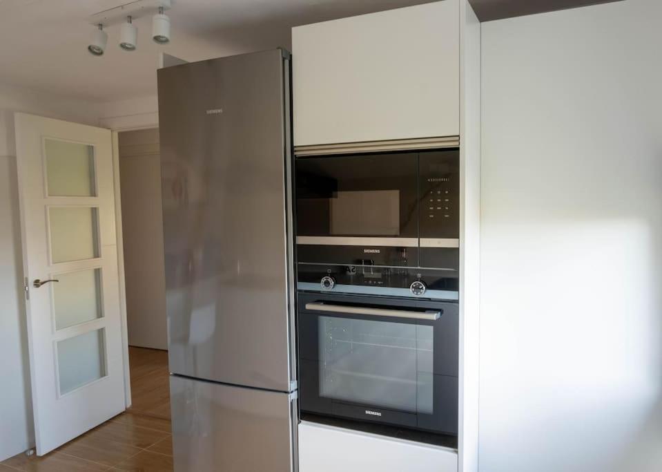Piso Nuevo A 150m Playa Sanxenxo