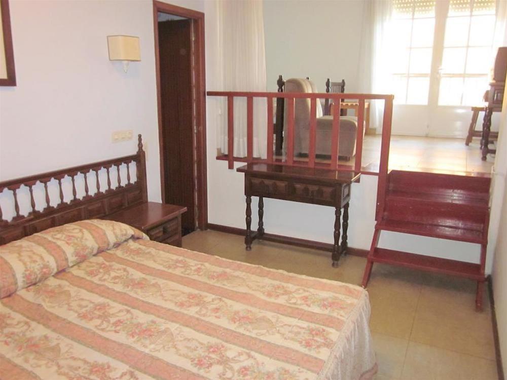 Sixto Hotel *