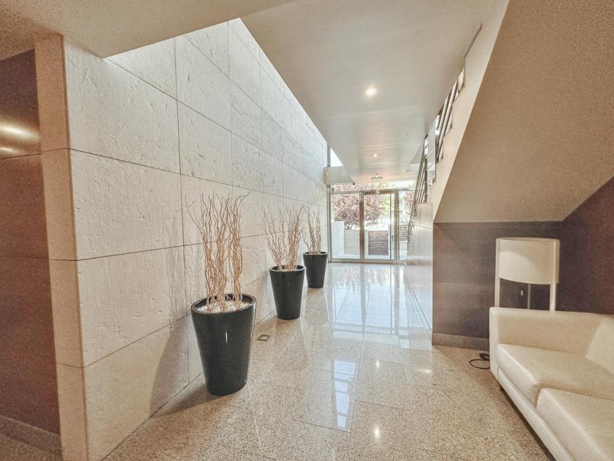 Decanelas Apartment *