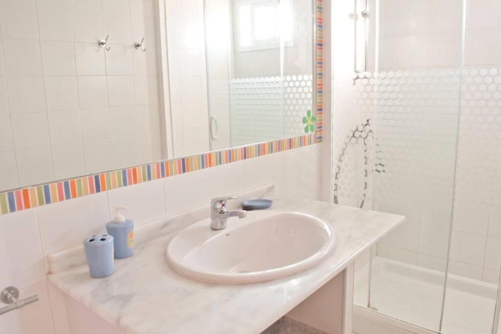 Сasa de vacaciones 3 Habitacio, Jardin Y Vistas Al Mar Sanxenxo