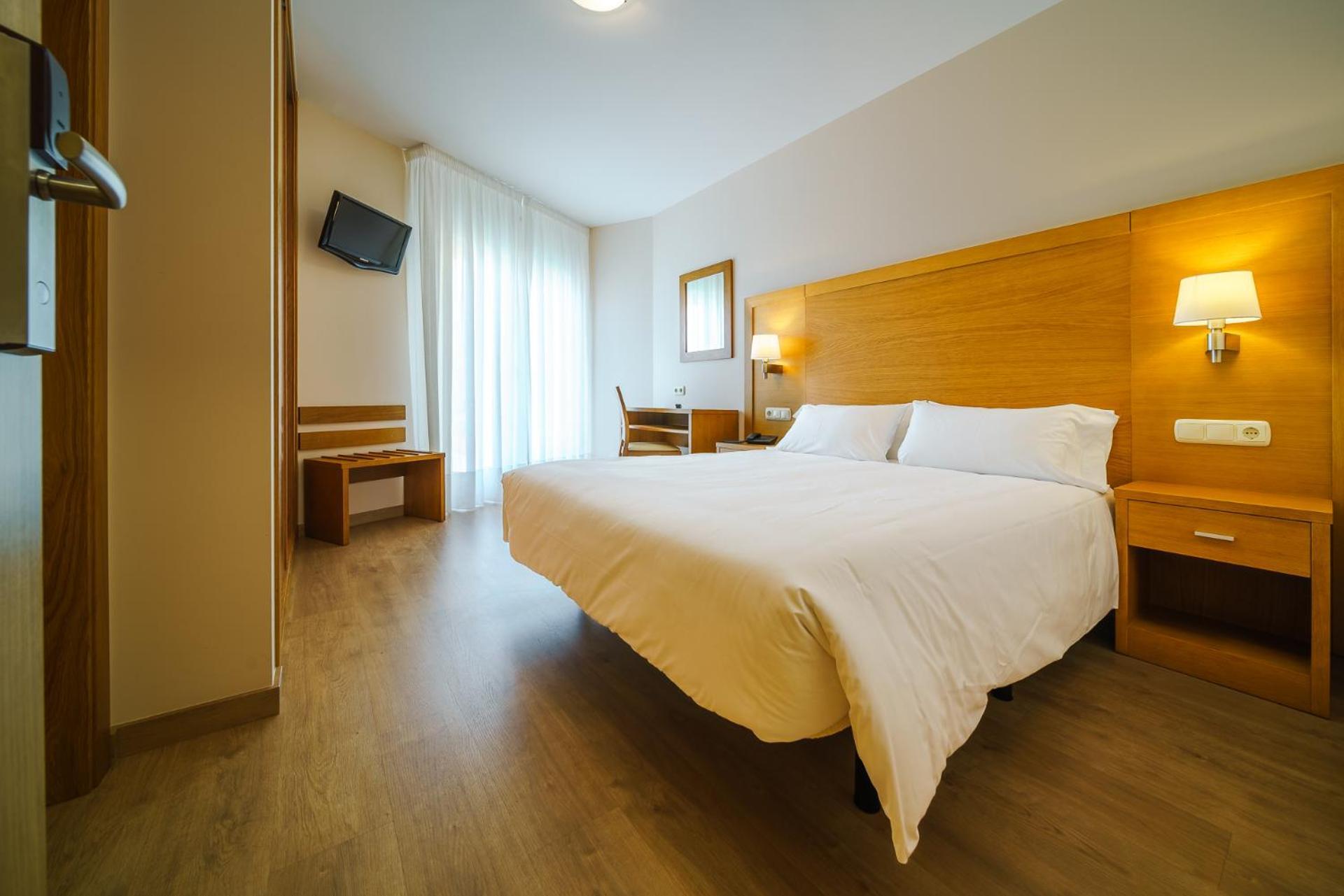 Hotel El Puente 2*