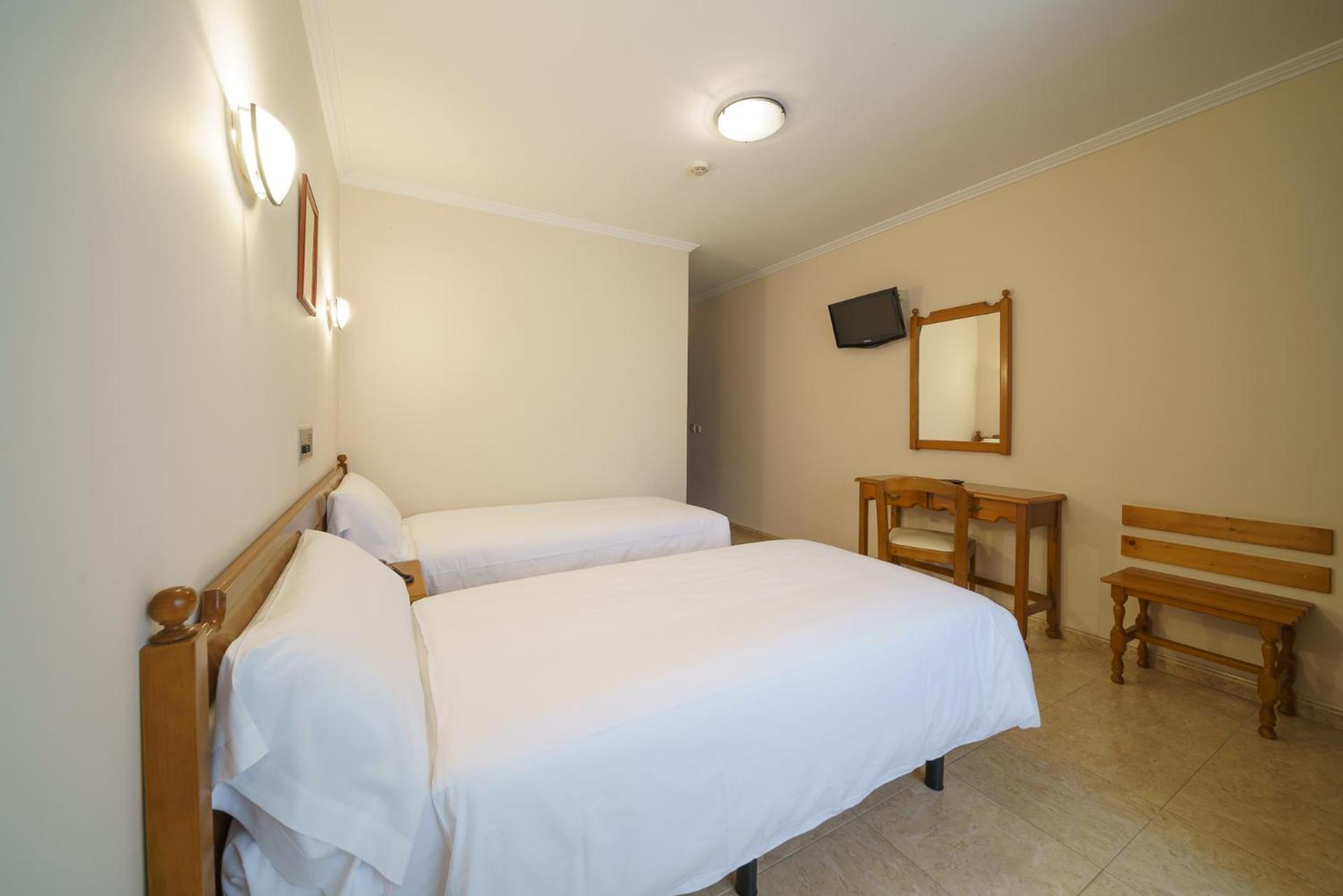 El Puente Hotel