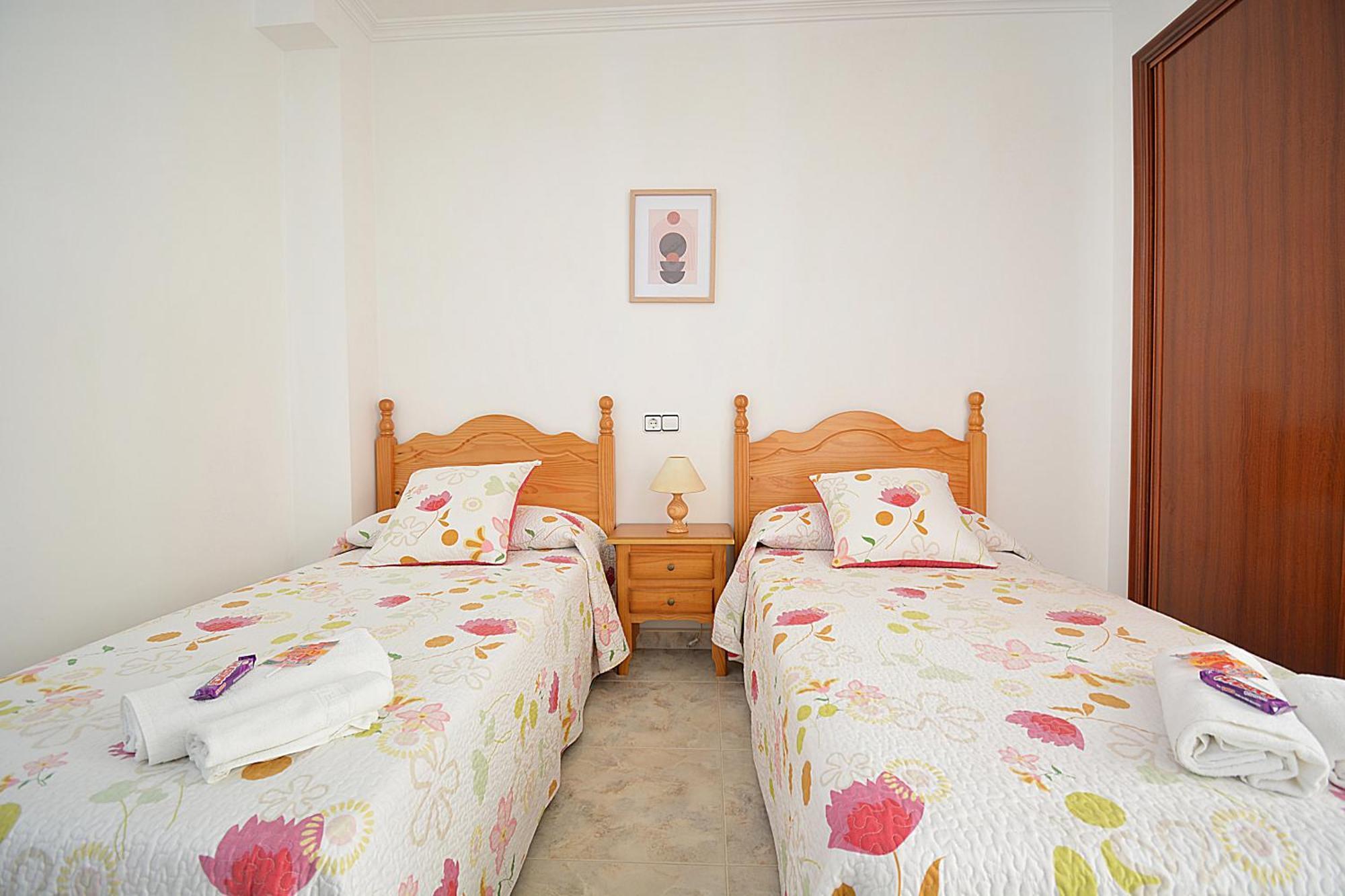 Apartamento En Playa De Montalvo *