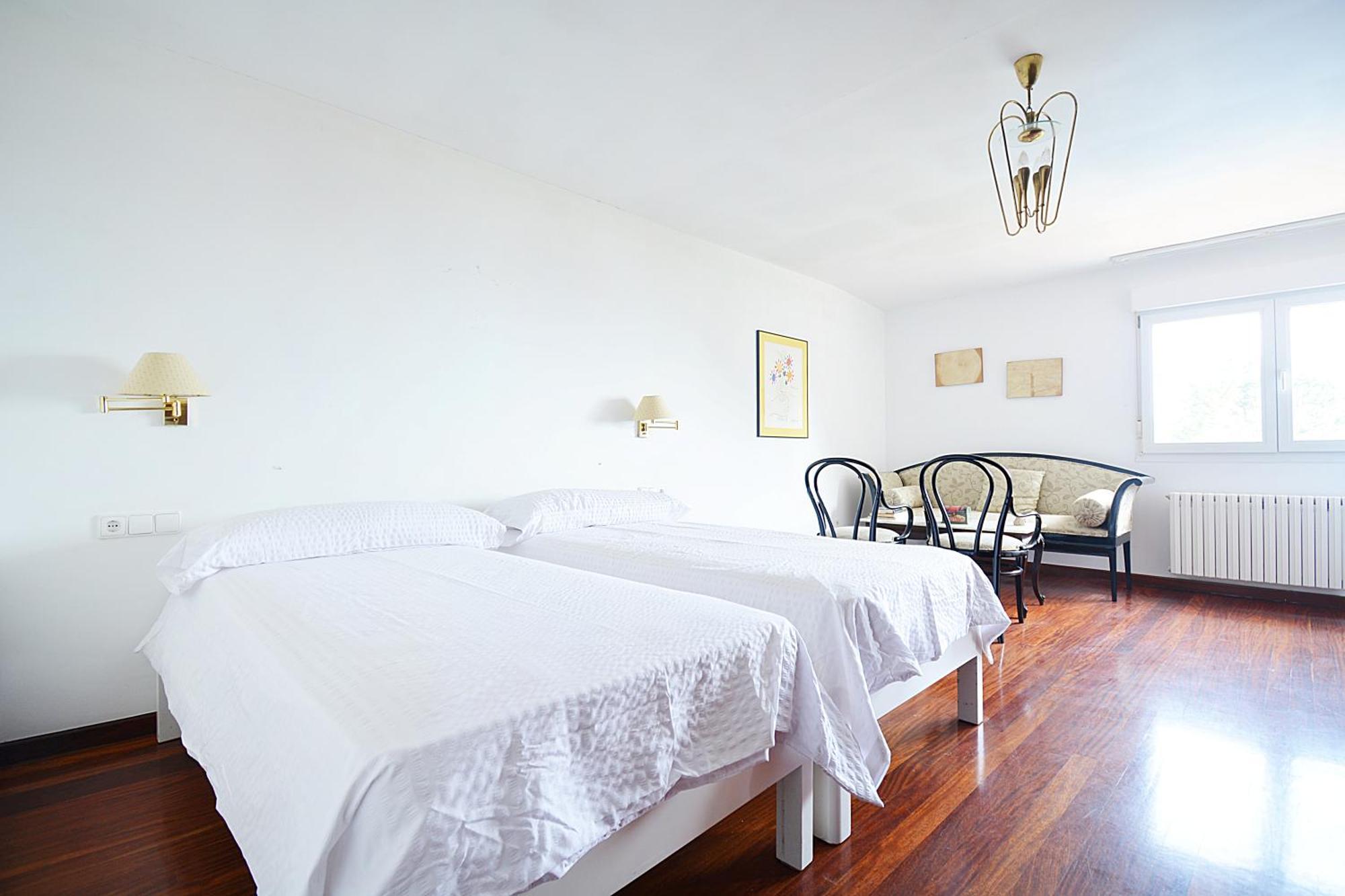 Ultreya Villa *