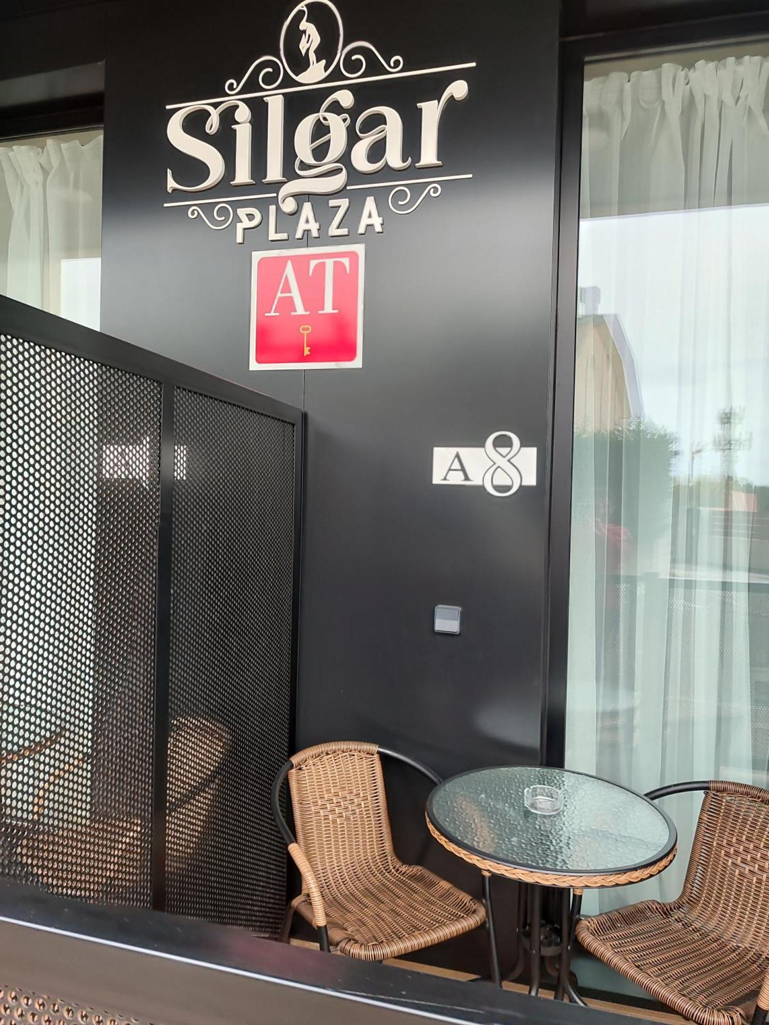 Silgar Plaza *