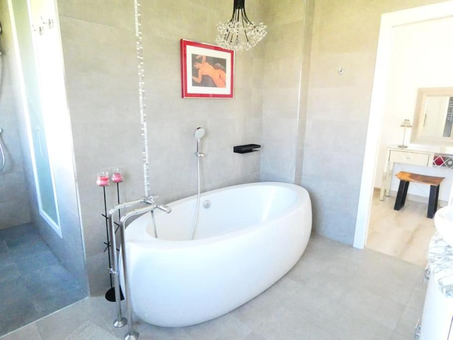 De Diseno Moderno En