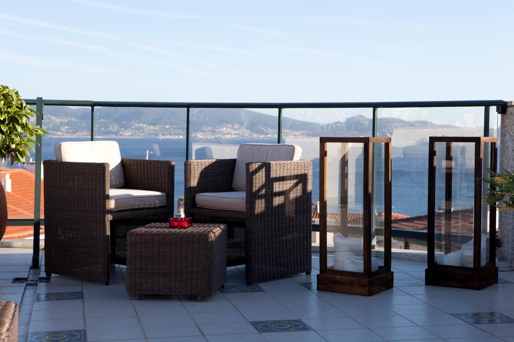 Hotel Carlos I Silgar 4*