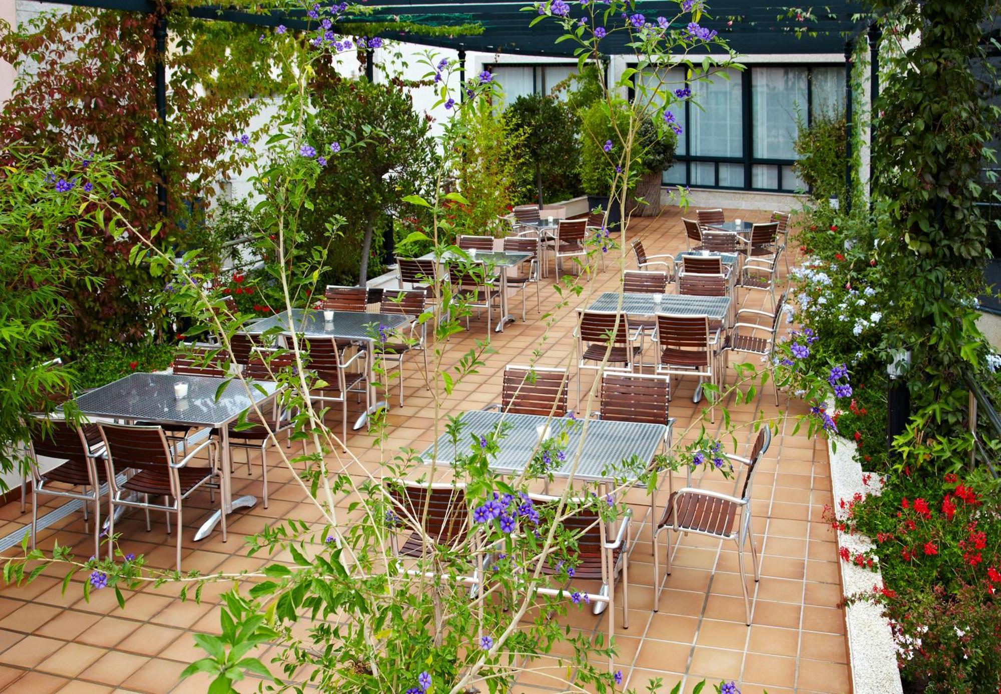 Hotel Carlos I Silgar 4*