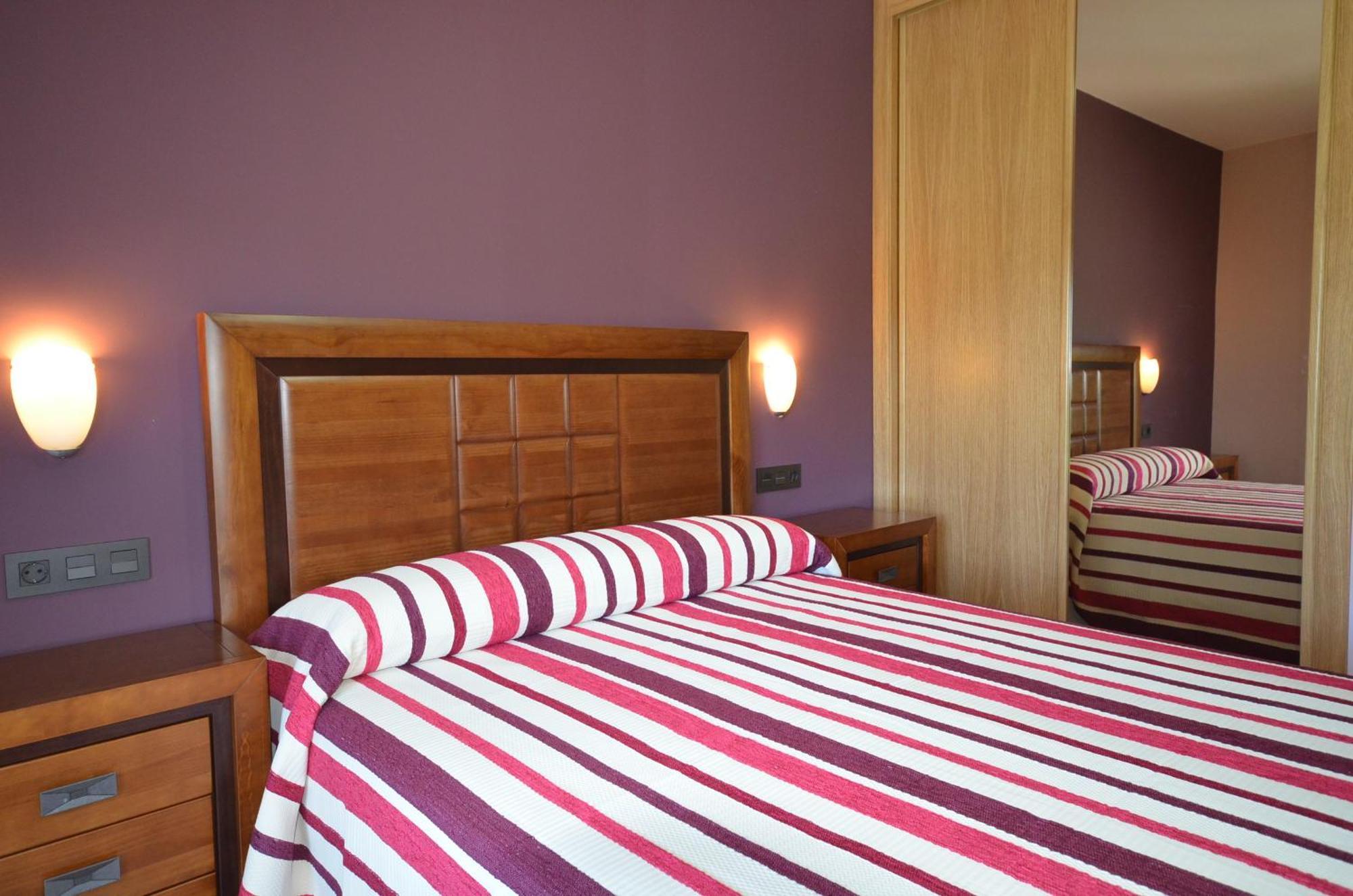 Hotel Cachada 2*