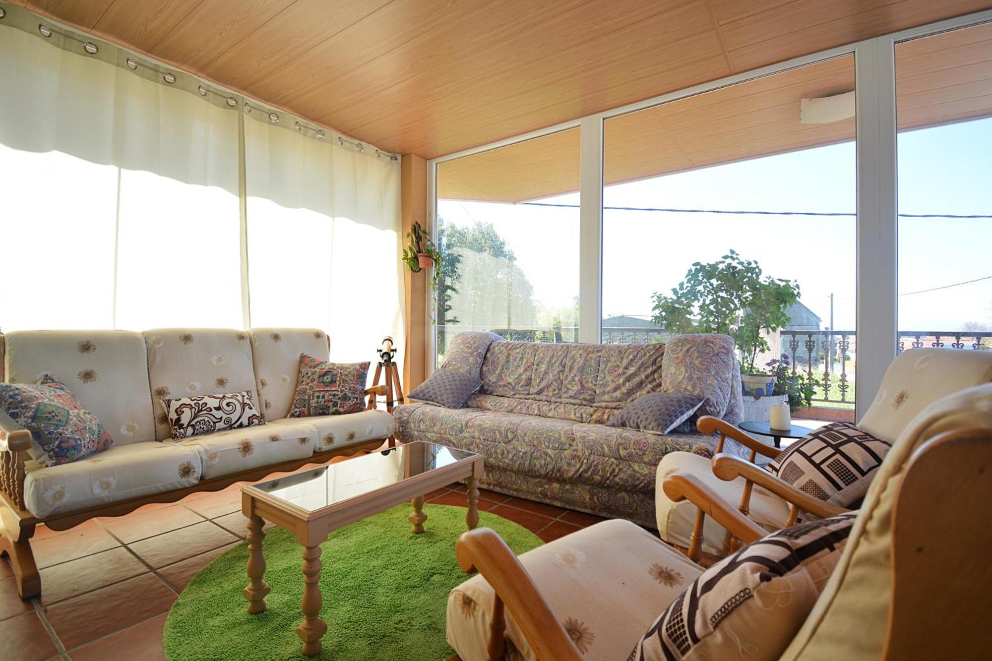 Apartamento Con Terraza En El Entorno De *