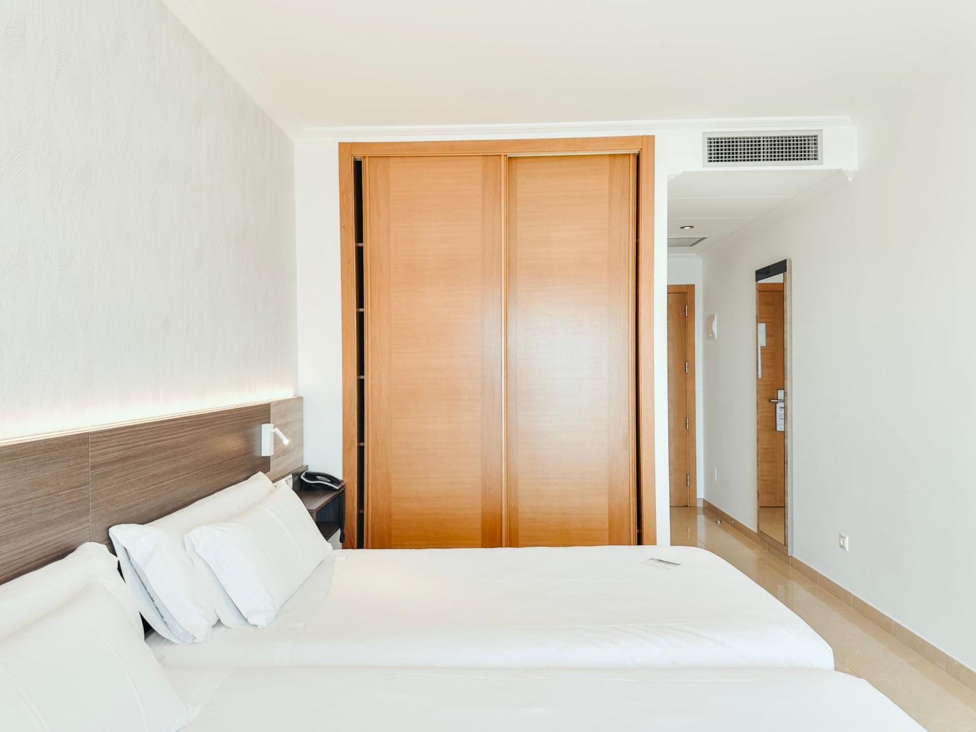 Mardevela Hotel 2*