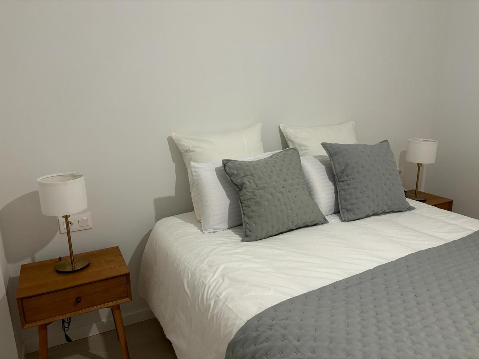 Galiciaguesthome-rosalia De Castro-silgar * Sanxenxo